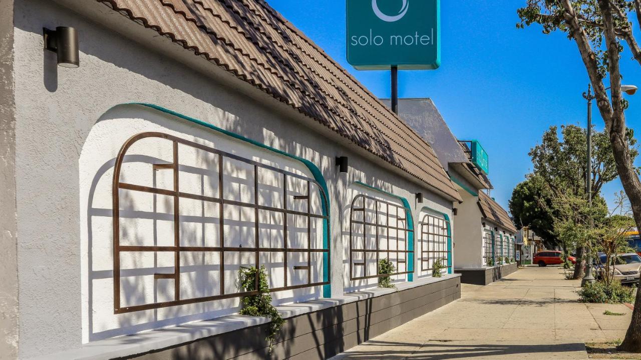 Solo Motel Broadway Los Angeles Bagian luar foto