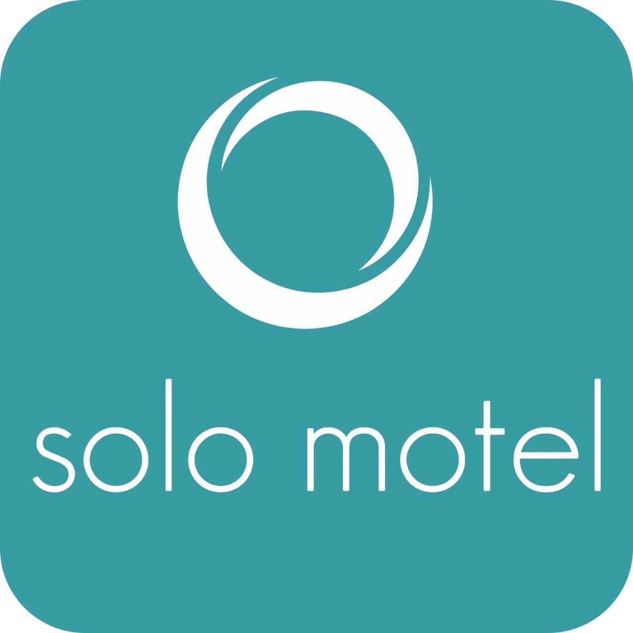 Solo Motel Broadway Los Angeles Bagian luar foto